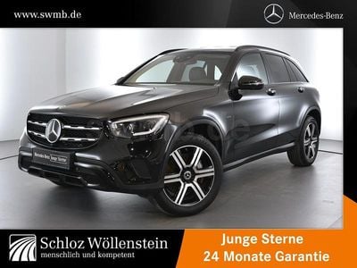 Gebraucht Mercedes GLC300e Exclusive 320 PS (235 kW) 2021 Unilack schwarz SUV