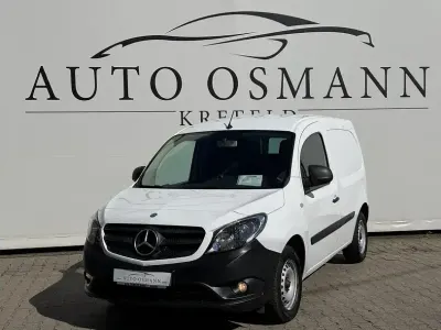 Gebraucht Mercedes Citan 109 90 PS (66 kW) 2019 Weiß Van / Kleinbus