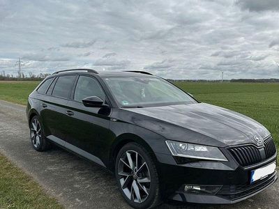 Gebraucht Skoda Superb SportLine 190 PS (139 kW) 2019 Schwarz Kombi