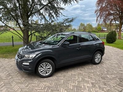 Second-hand VW T-Roc 116 CP (85 kW) 2019 Gri SUV