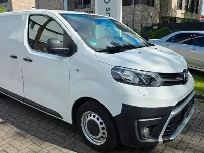 Gebraucht Toyota Proace 122 PS (89 kW) 2021 Blau Van / Kleinbus