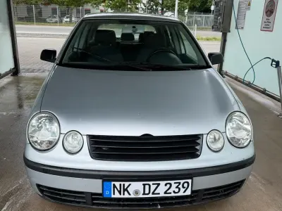 Gebraucht VW Polo 55 PS (40 kW) 2005 Grau Kleinwagen