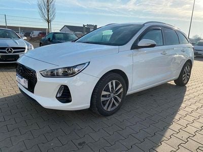 Weiß Gebraucht 2017 Hyundai i30 Kombi | 10.400 € (Fairer Preis)