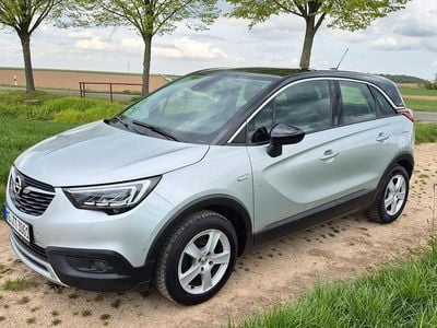 Usata Opel Crossland Innovation 99 CV (72 kW) 2017 Argento SUV