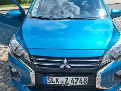 Begagnad Mitsubishi Space Star Select+ 71 HK (52 kW) 2022 Grå Halvkombi