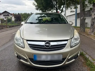 Gebraucht Opel Corsa 80 PS (58 kW) 2008 Gold Kleinwagen