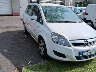 Gebraucht Opel Zafira 120 PS (88 kW) 2014 Weiß Van / Kleinbus