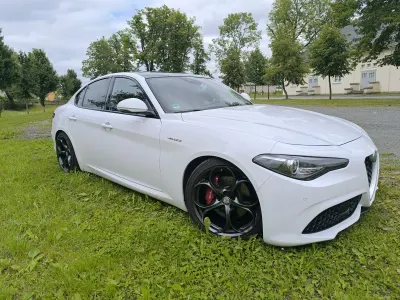 Gebraucht Alfa Romeo Giulia Veloce 209 PS (153 kW) 2017 Weiß Limousine