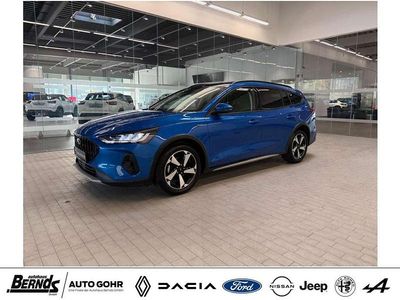 Gebraucht Ford Focus Active X 116 PS (85 kW) 2024 Desert island blue metallic Kombi