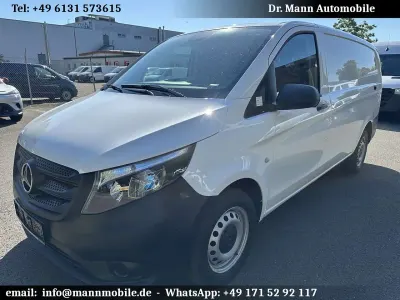Gebraucht Mercedes Vito 163 PS (119 kW) 2023 Weiß Van