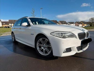 Gebraucht BMW 520 M Sport 184 PS (135 kW) 2012 Weiß Kombi