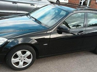 Gebraucht Mercedes C220 170 PS (125 kW) 2011 Schwarz Kombi