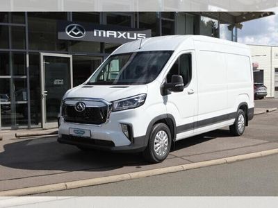 Weiß (weiß) Gebraucht 2024 Maxus V90 Van | 27.450 € (Etwas zu teuer)