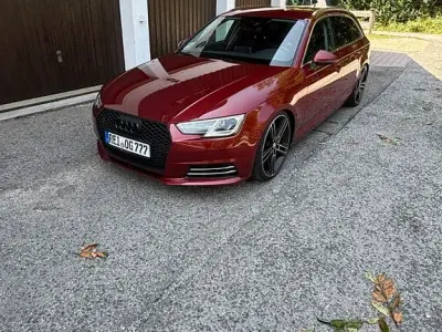Gebraucht Audi A4 Sport 190 PS (139 kW) 2017 Rot Kombi