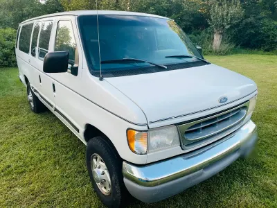 Gebraucht Ford Econoline XL 265 PS (194 kW) 1997 Weiß Van / Kleinbus