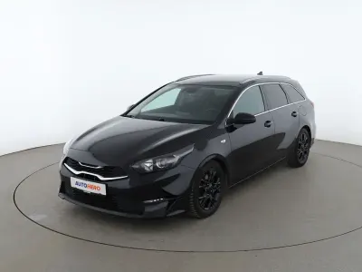 Gebraucht Kia Ceed Vision 160 PS (117 kW) 2022 Schwarz Kleinwagen
