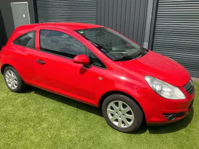 Gebraucht Opel Corsa 60 PS (44 kW) 2009 Rot Kleinwagen
