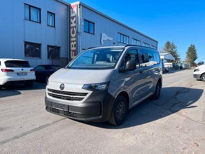 Neu VW T7 150 PS (110 kW) 2026 Grau Van
