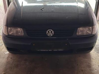 VW Polo