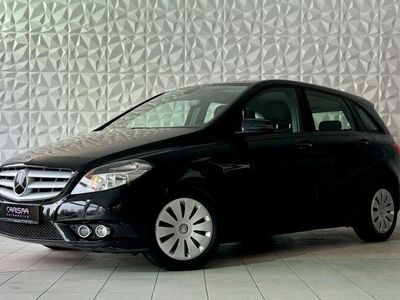 Mercedes B220
