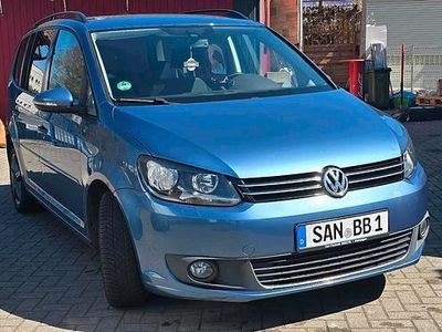 Gebraucht VW Touran 140 PS (102 kW) 2012 Blau Van / Kleinbus