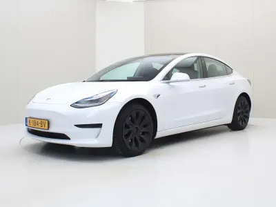 Usata Tesla Model 3 Standard Range 225 kW (306 CV) 2020 Bianco Berlina