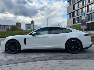 Gebraucht Porsche Panamera 4 323 PS (237 kW) 2022 Weiß Limousine