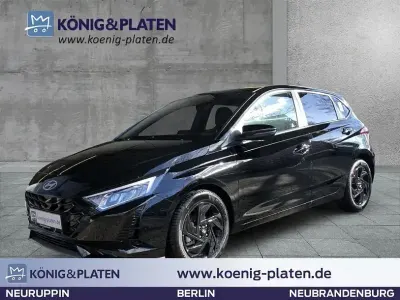 Gebraucht Hyundai i20 Blackline 90 PS (66 kW) 2026 Phantom black (schwarz) Kleinwagen