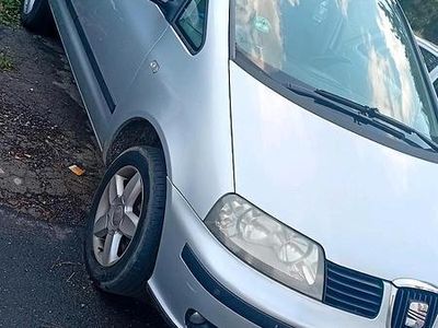 Seat Alhambra