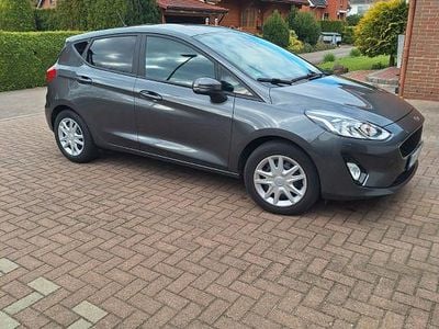 Second-hand Ford Fiesta Cool & Connect 86 CP (63 kW) 2018 Argintiu Hatchback