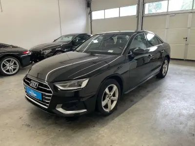 Gebraucht Audi A4 Advanced 136 PS (100 kW) 2022 Schwarz Limousine