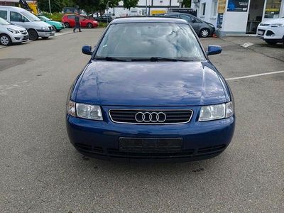 Gebraucht Audi A3 125 PS (91 kW) 1999 Blau Kleinwagen