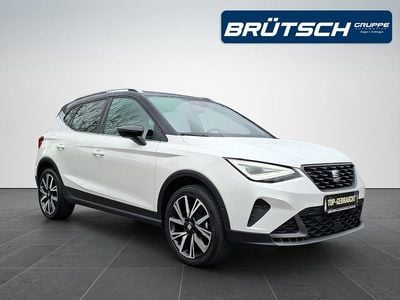 Gebraucht Seat Arona FR 110 PS (80 kW) 2022 Weiß / midnight schwarz metallic SUV