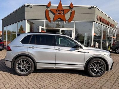 Gebraucht VW Tiguan R-line 200 PS (147 kW) 2022 Reflexsilber SUV