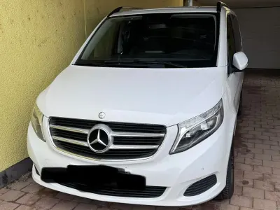 Gebraucht Mercedes V250 Edition 190 PS (139 kW) 2015 Grau Van / Kleinbus