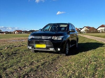 Gebraucht Mitsubishi Outlander 150 PS (110 kW) 2013 Schwarz SUV