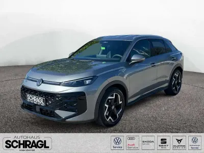 Nouă VW T-Roc R-line 150 CP (110 kW) 2026 Negru SUV