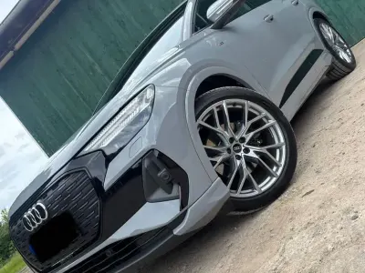 Gebraucht Audi Q4 Sportback e-tron S-Line 125 kW (170 PS) 2022 Grau SUV