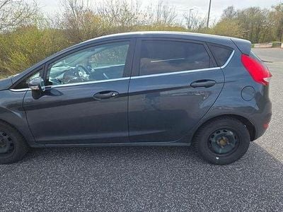 Second-hand Ford Fiesta Trend 97 CP (71 kW) 2010 Gri Hatchback