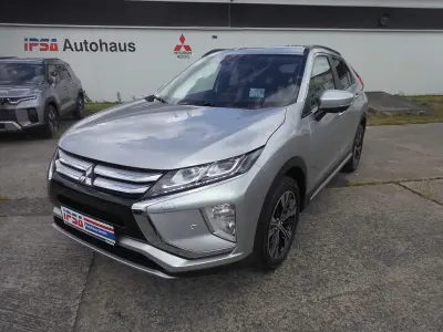 Gebraucht Mitsubishi Eclipse Cross Edition 163 PS (119 kW) 2018 Silber SUV