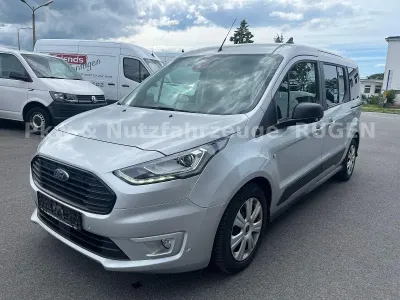 Gebraucht Ford Tourneo Connect Trend 120 PS (88 kW) 2022 Silber Van / Kleinbus