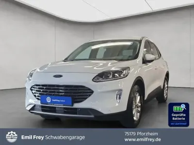 Gebraucht Ford Kuga Titanium 152 PS (111 kW) 2022 Weiß SUV