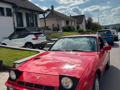 Gebraucht Porsche 924 177 PS (130 kW) 1982 Rot Coupé