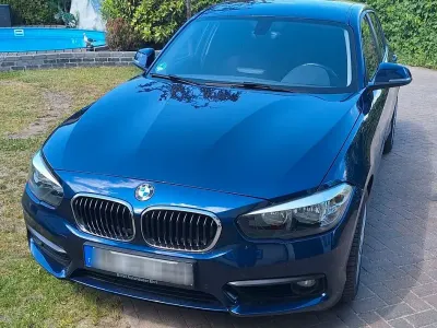 Gebraucht BMW 116 Advantage 116 PS (85 kW) 2015 Blau Kleinwagen