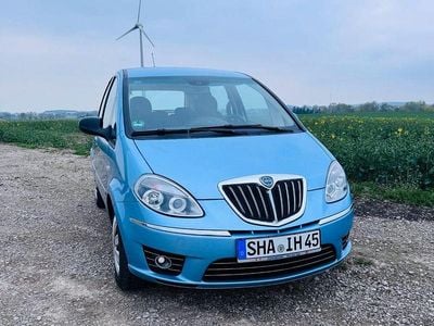 Gebraucht Lancia Musa Gold 95 PS (69 kW) 2011 Blau Van / Kleinbus