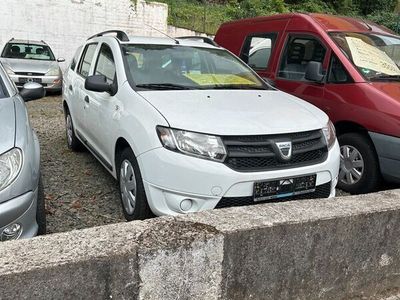 Dacia Logan MCV Kombi Basis Unfallfahrzeug à DE-66117 Saarbrücken