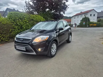 Używany Ford Kuga Champions Edition 140 KM (102 kW) 2012 Czarny SUV