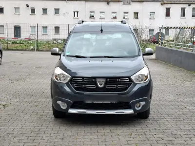Gebraucht Dacia Dokker 116 PS (85 kW) 2019 Grau Van / Kleinbus