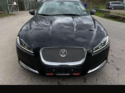 Gebraucht Jaguar XF 240 PS (176 kW) 2011 Schwarz Limousine