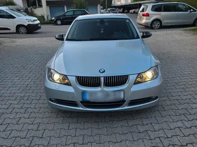 Gebraucht BMW 330 230 PS (169 kW) 2005 Grau Limousine